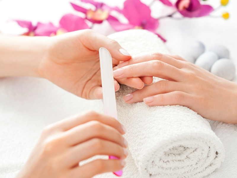 Manicure (Chăm sóc móng tay) - Hội An Lantern Spa