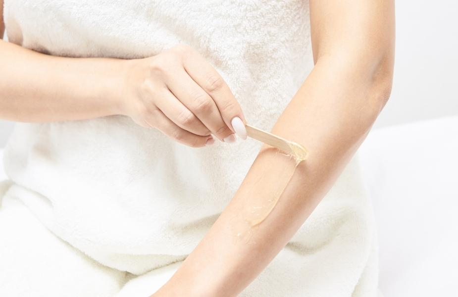 Full Arms Waxing (Wax cả tay) - Hội An Lantern Spa